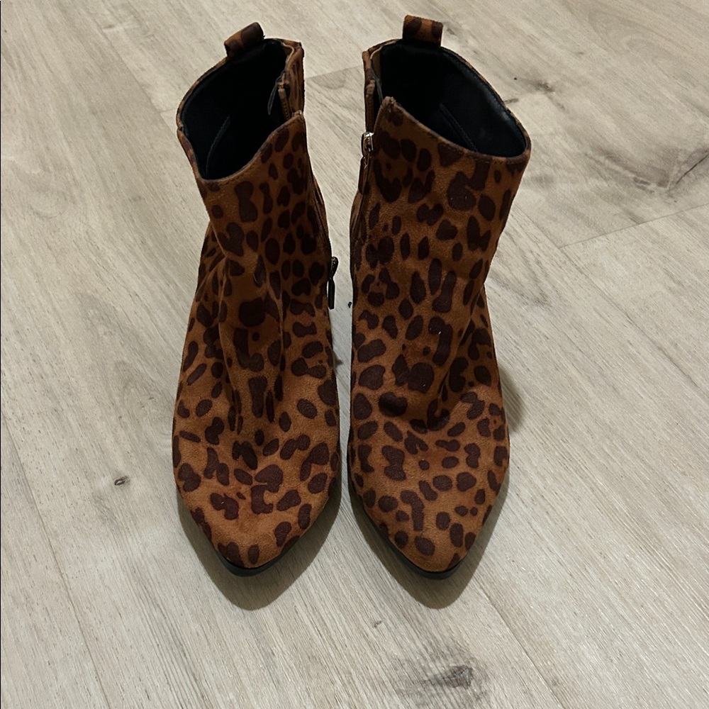 a new day Brown Leopard Ankle Booties 8.5